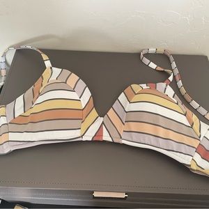 Revolve Bikini Set (top and bottom)